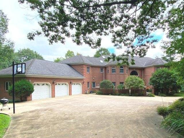 4 Quaker Meadow-1